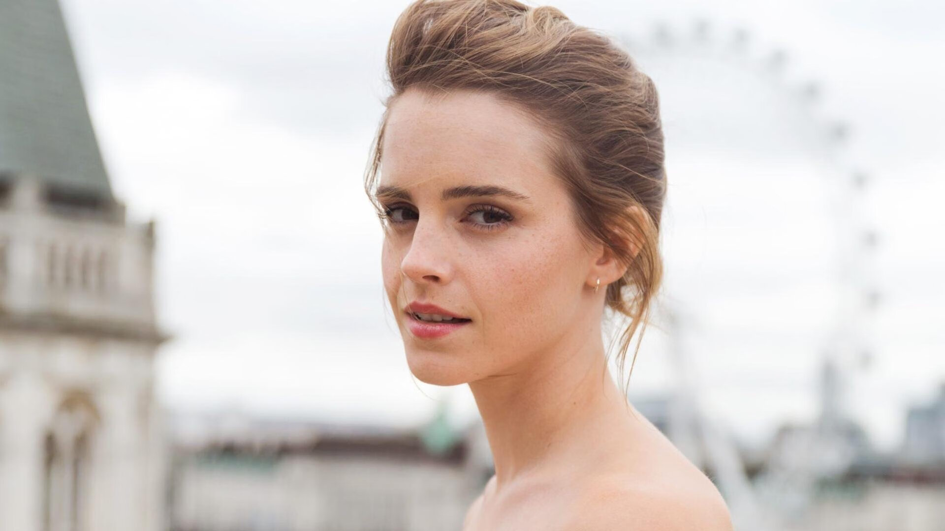 中国足球青训营招生规模不断扩大,中国足球青训补偿及培训费