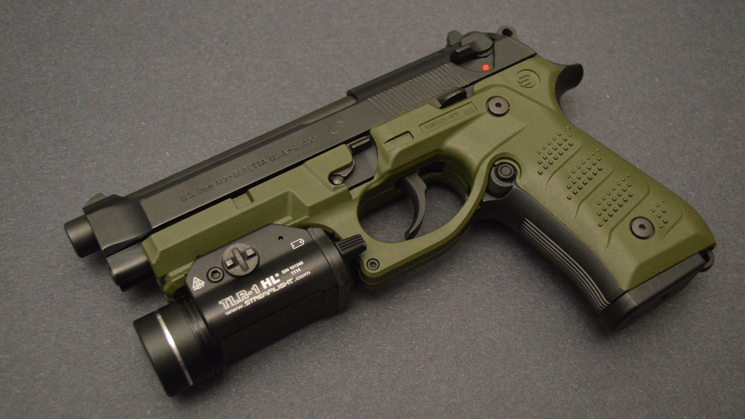 火箭球员参与球队品牌片拍摄展现多面形象，火箭队球员全员照